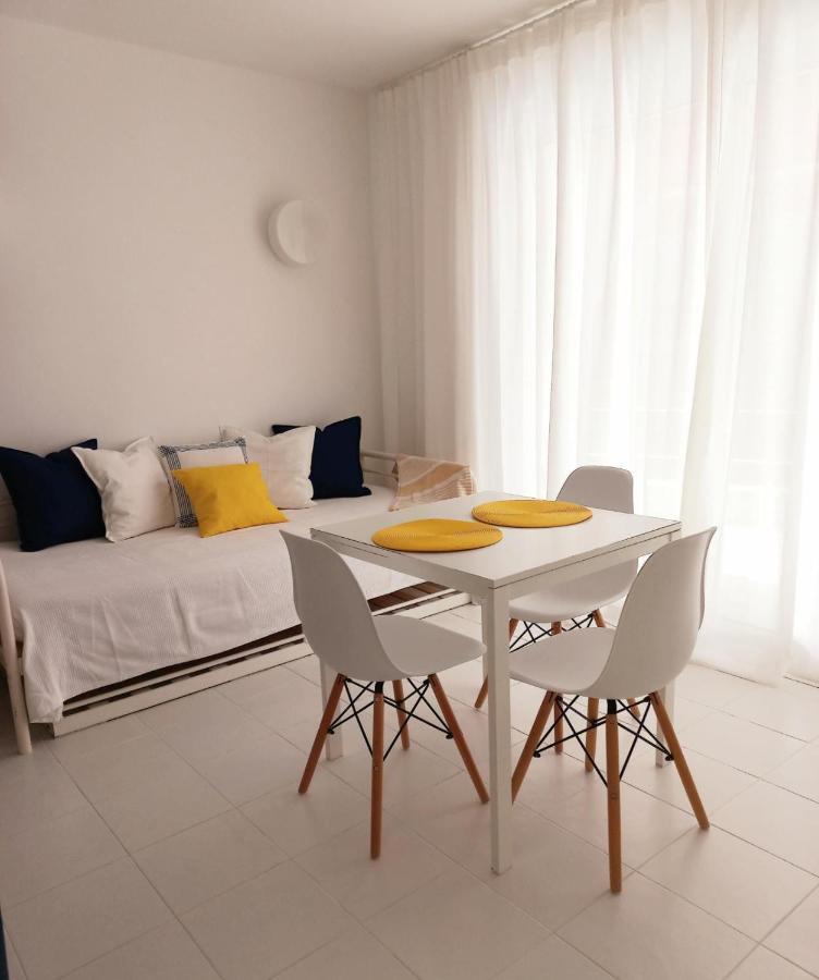 G&N Apartsalou Exteriör bild